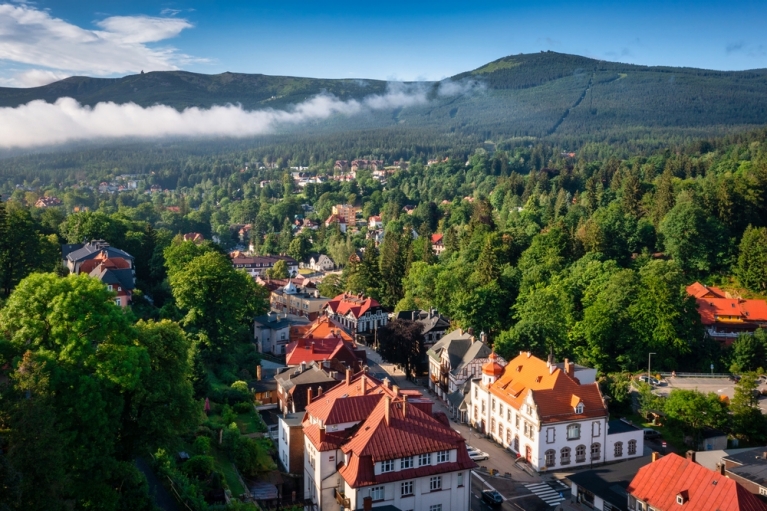 An aerial photo of Szklarska Poreba