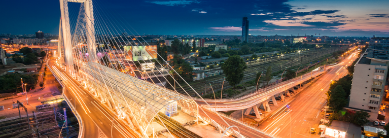 masthead-romania-bucharest-city-panorama-night